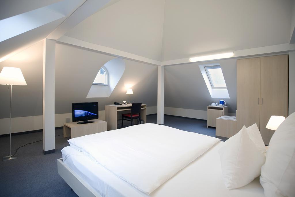Hotel Ochsen Uster Bilik gambar